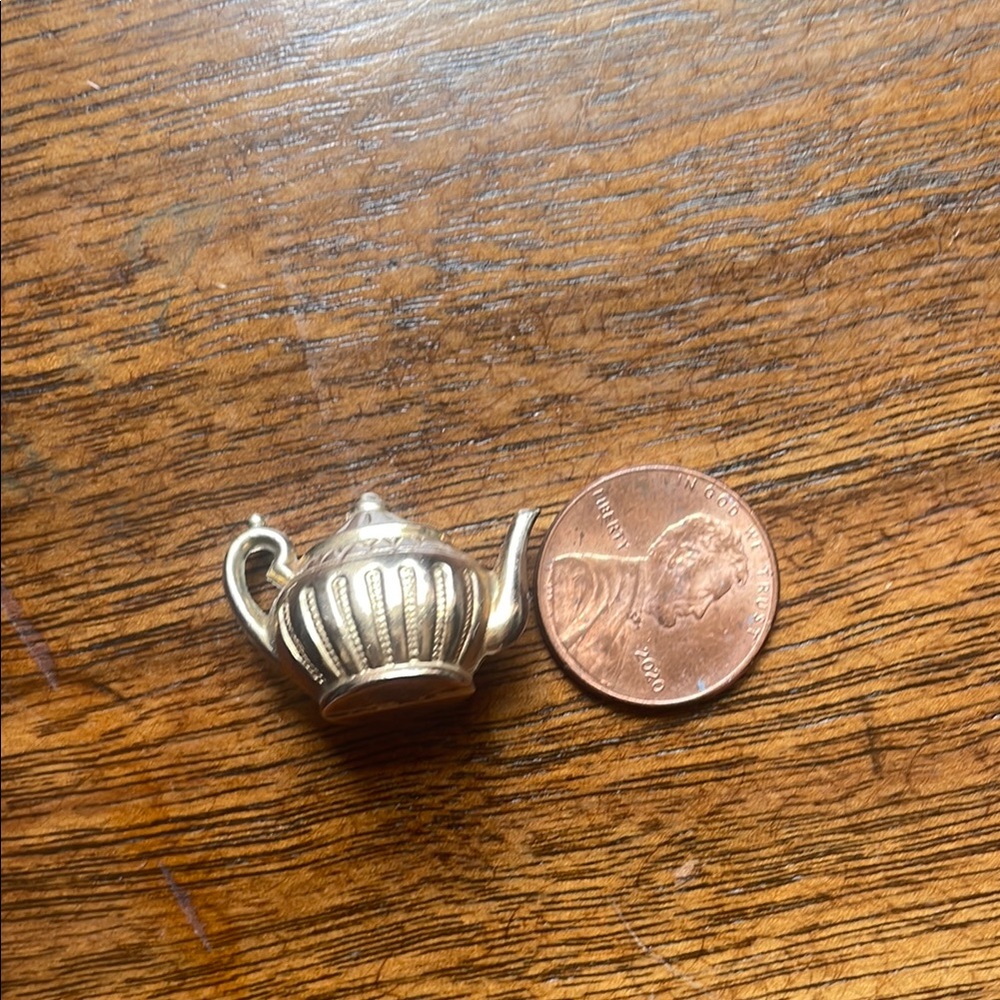 Miniature Gold Teapot Charm - Picture 5 of 5